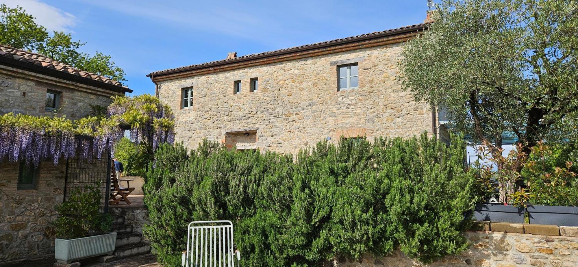 Bed and Breakfast Borgo Cardaneto Montone  Exterior foto